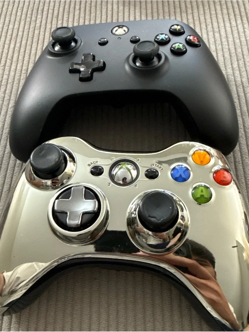 XBOX limited edition and classic Wireless Controller - Black & Chrome